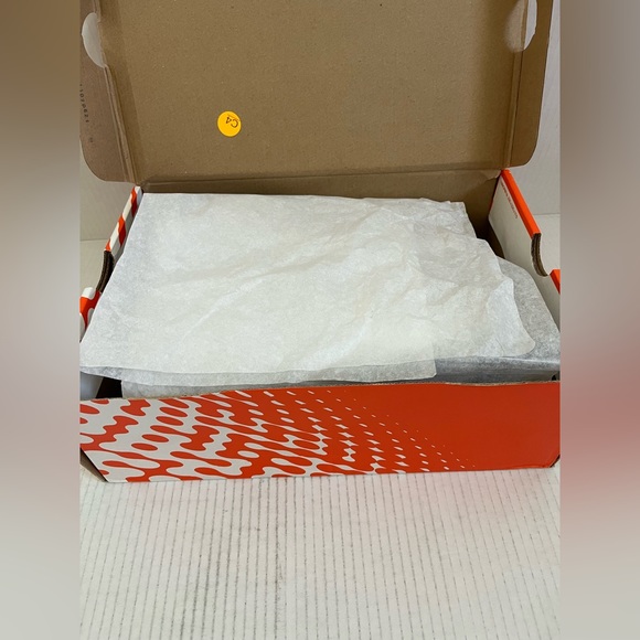 Nike - W Nike Renew Serenity Run PRM - DC9010 601 - BARELY ROSE/HYDROGEN BLUE - Picture 3 of 5